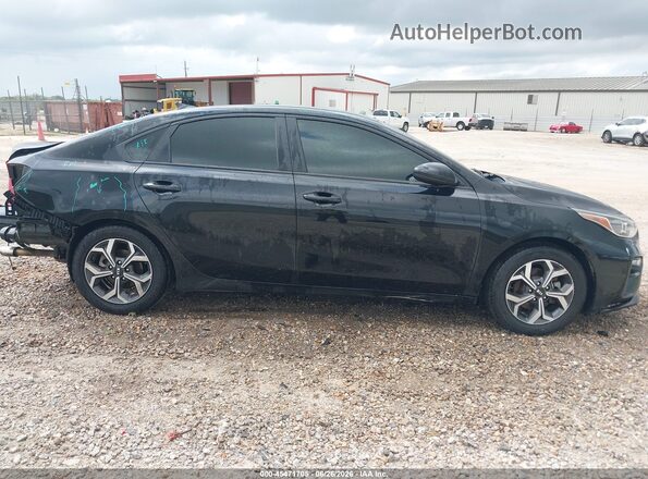 3KPF24AD1ME308773 2021 KIA FORTE Black Rear interior view