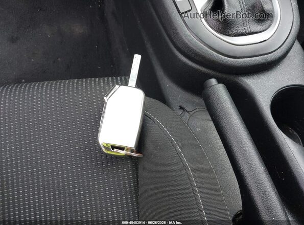 3KPF24AD1ME327288 2021 KIA FORTE Серебряный Вид панели приборов