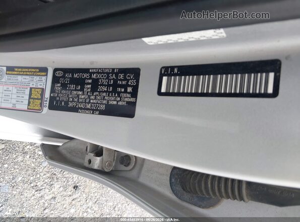 3KPF24AD1ME327288 2021 KIA FORTE Серебряный Вид подкапотного пространства