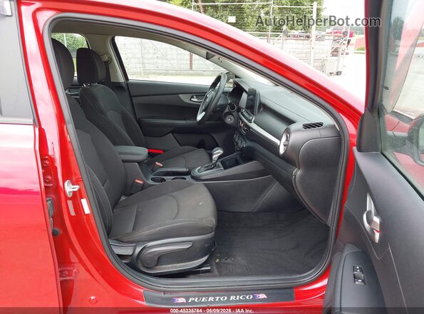 3KPF24AD1ME390178 2021 KIA FORTE Red Սալոնի դիմացի տեսք