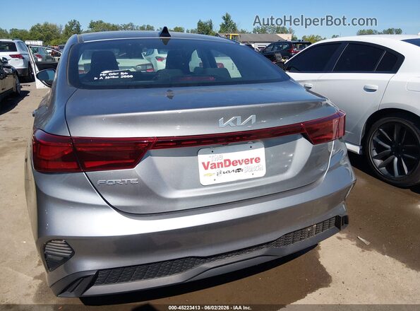 3KPF24AD1NE454642 2022 KIA FORTE Gray 