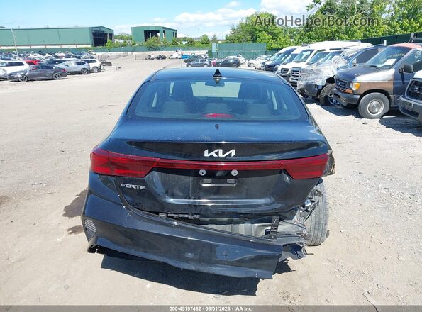 3KPF24AD1PE545302 2023 KIA FORTE Черный 