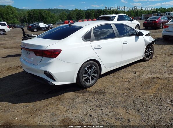 3KPF24AD1PE551052 2023 KIA FORTE White Tył prawy