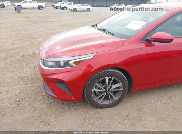 3KPF24AD1PE553495 2023 KIA FORTE Red Front view