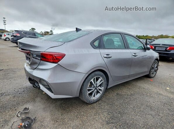 3KPF24AD1PE558535 2023 KIA FORTE Серебряный 