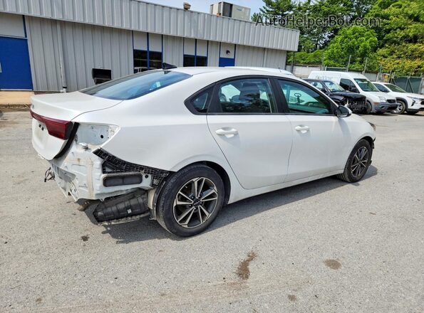 3KPF24AD1PE589042 2023 KIA FORTE White Задня права чверть