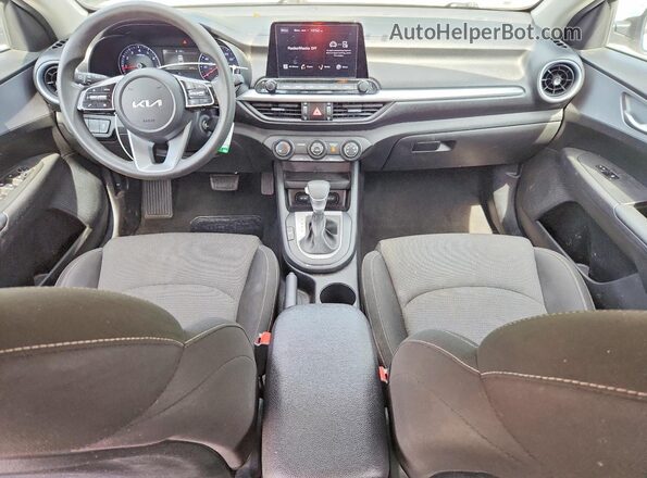 3KPF24AD1PE589042 2023 KIA FORTE White Вид панелі приладів