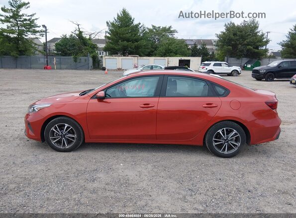 3KPF24AD1PE623867 2023 KIA FORTE Orange სალონის 360-გრადუსიანი ხედი