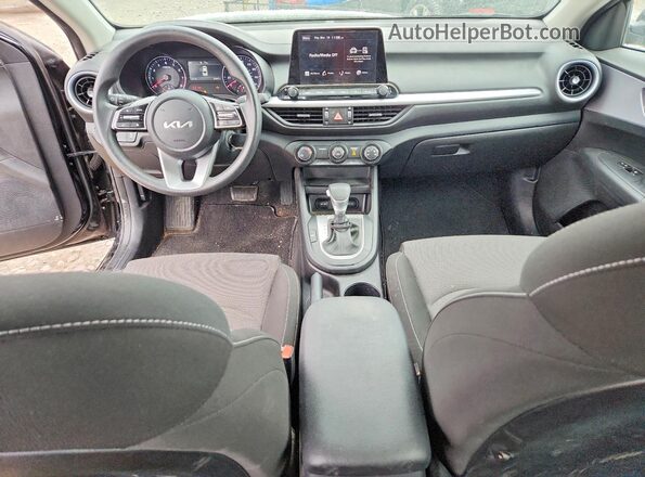 3KPF24AD1PE682059 2023 KIA FORTE Black Dashboard view