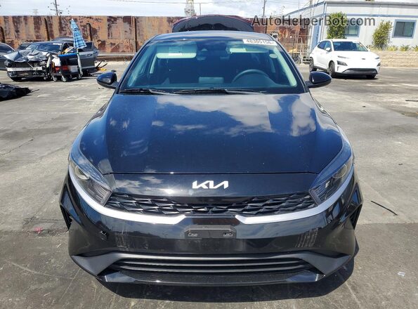 3KPF24AD1RE688706 2024 KIA FORTE Black 