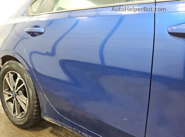 3KPF24AD1RE743879 2024 KIA FORTE Blue 