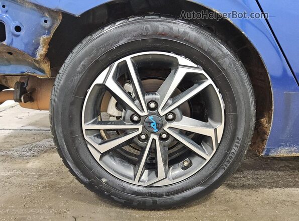 3KPF24AD1RE743879 2024 KIA FORTE Blue 