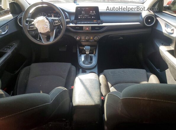 3KPF24AD1RE744403 2024 KIA FORTE Red 