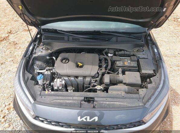 3KPF24AD1RE770631 2024 KIA FORTE Серый Вид сзади