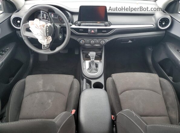 3KPF24AD1RE788062 2024 KIA FORTE Black 