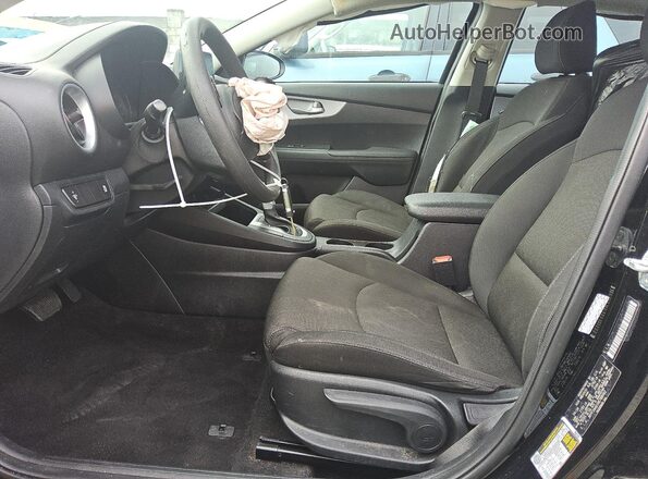 3KPF24AD1RE788062 2024 KIA FORTE Black 