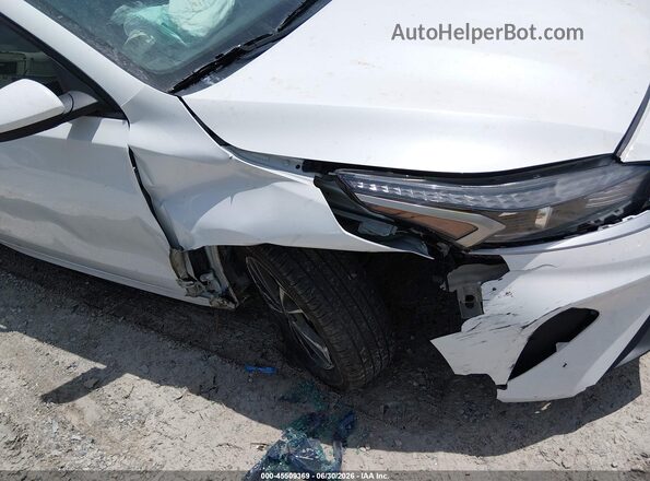 3KPF24AD1RE822503 2024 KIA FORTE Белый 