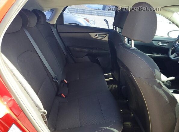 3KPF24AD2KE050938 2019 KIA FORTE Красный 