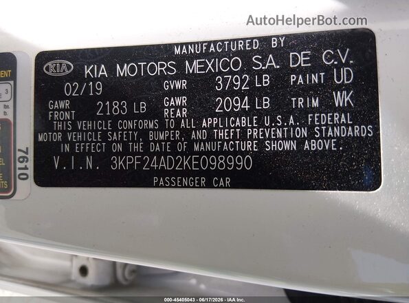 3KPF24AD2KE098990 2019 KIA FORTE White Вид підкапотного простору