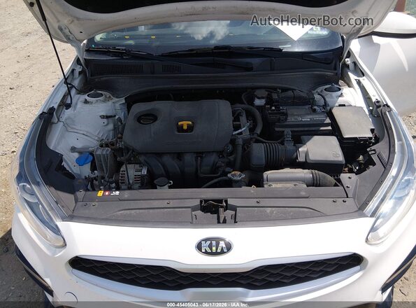 3KPF24AD2KE098990 2019 KIA FORTE White Вид ззаду