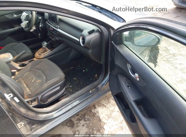 3KPF24AD2KE122883 2019 KIA FORTE Blue Front interior view