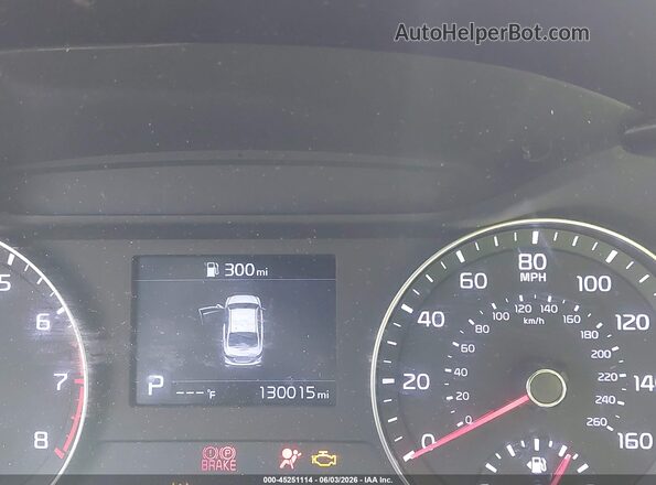 3KPF24AD2KE122883 2019 KIA FORTE Blue 