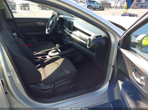 3KPF24AD2LE213508 2020 KIA FORTE Silver 