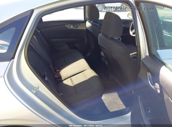 3KPF24AD2LE213508 2020 KIA FORTE Silver 
