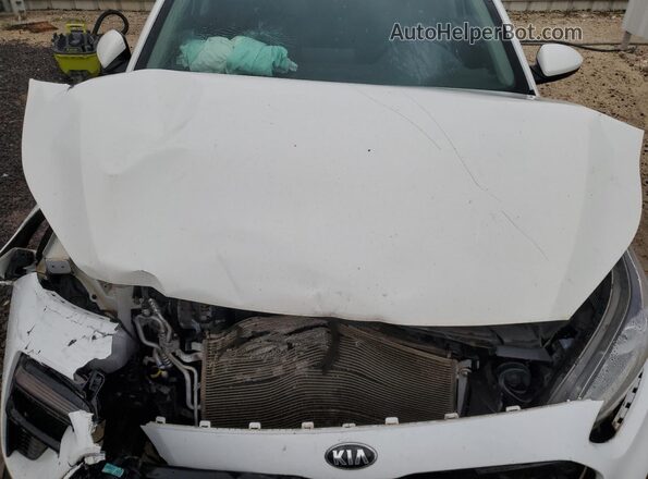 3KPF24AD2ME350496 2021 KIA FORTE White 