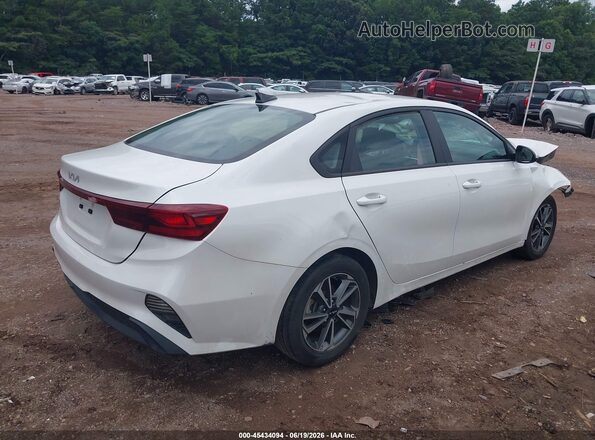 3KPF24AD2PE544658 2023 KIA FORTE White Tył prawy