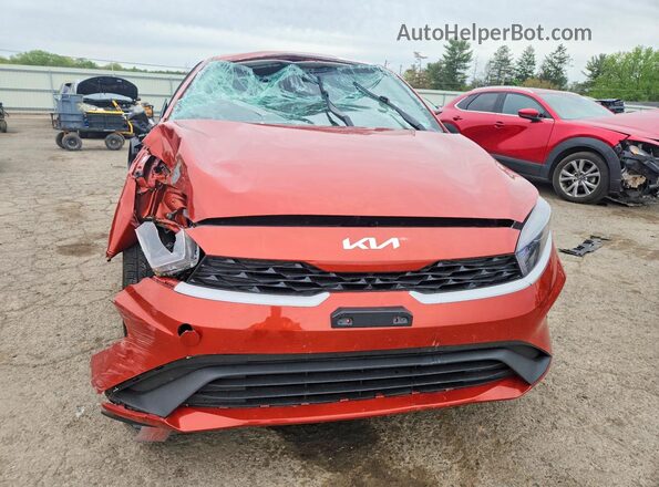 3KPF24AD2PE551643 2023 KIA FORTE Оранжевый Вид спереди