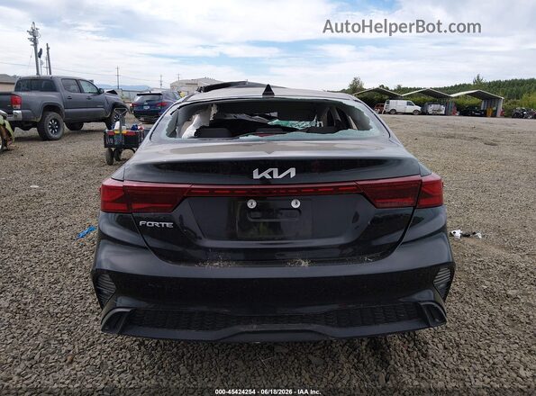 3KPF24AD2PE598526 2023 KIA FORTE Черный 