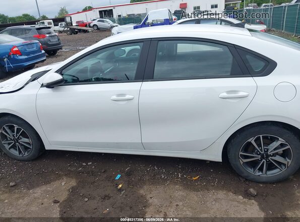 3KPF24AD2PE621738 2023 KIA FORTE White Панорамний вид салону 360°
