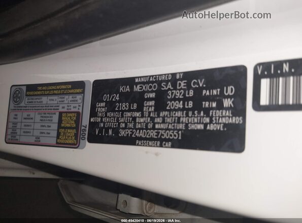 3KPF24AD2RE750551 2024 KIA FORTE Белый Вид подкапотного пространства