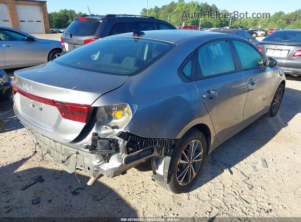 3KPF24AD2RE812286 2024 KIA FORTE Gray Tył prawy