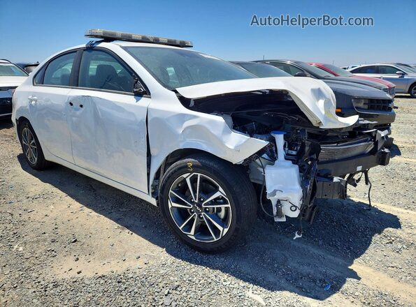 3KPF24AD2RE836233 2024 KIA FORTE White 