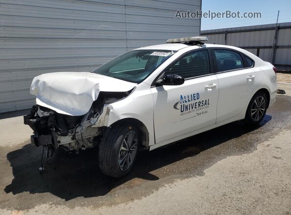 3KPF24AD2RE836233 2024 KIA FORTE White 