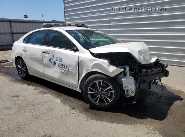 3KPF24AD2RE836233 2024 KIA FORTE White 