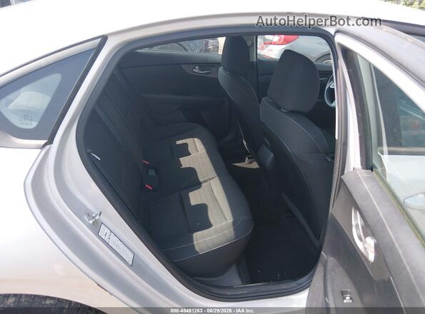 3KPF24AD3KE031279 2019 KIA FORTE Silver Vista de la etiqueta del VIN