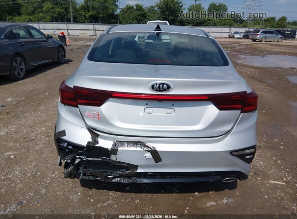 3KPF24AD3KE031279 2019 KIA FORTE Silver 
