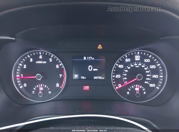 3KPF24AD3KE109303 2019 KIA FORTE Black Vista de los asientos traseros