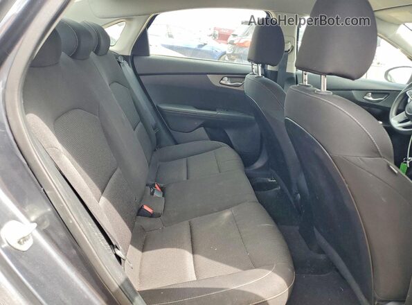 3KPF24AD3LE192331 2020 KIA FORTE Gray Rear seats view