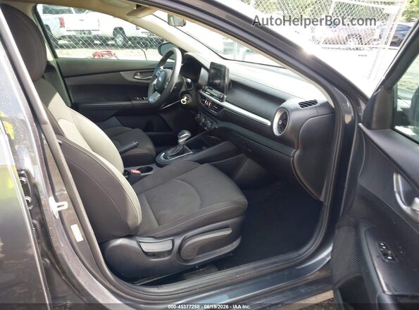 3KPF24AD3LE205580 2020 KIA FORTE Gray Vista interior delantera