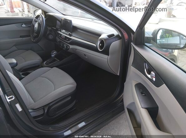3KPF24AD3LE258960 2020 KIA FORTE Gray Vista interior delantera