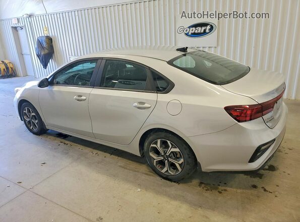 3KPF24AD3ME346537 2021 KIA FORTE Silver 