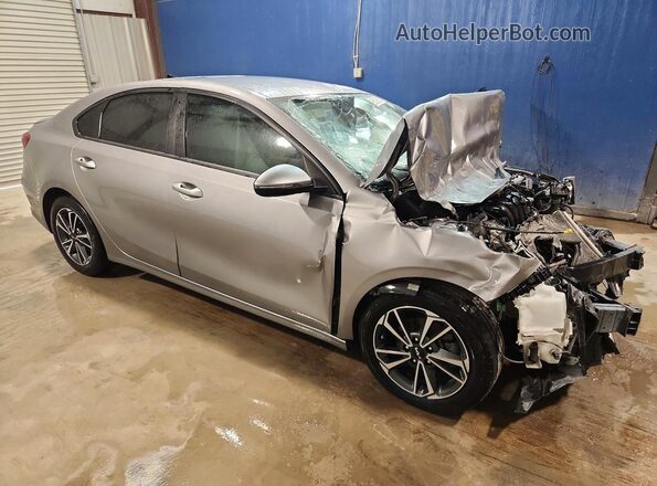 3KPF24AD3PE548721 2023 KIA FORTE Silver 