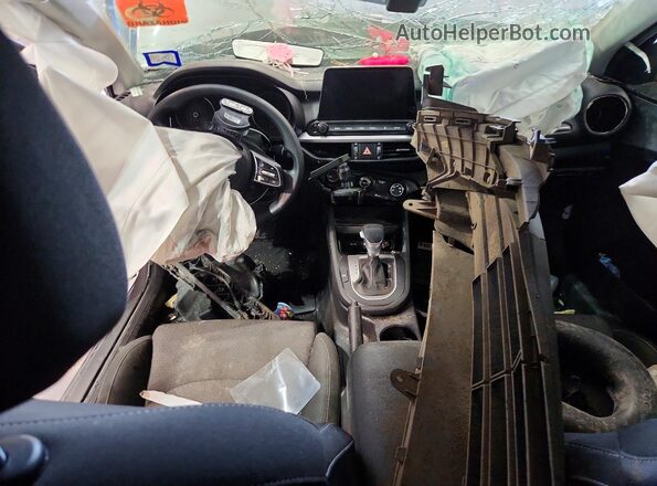 3KPF24AD3PE548721 2023 KIA FORTE Silver 