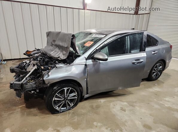 3KPF24AD3PE548721 2023 KIA FORTE Silver 