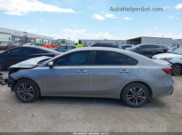 3KPF24AD3PE566510 2023 KIA FORTE Silver სალონის 360-გრადუსიანი ხედი