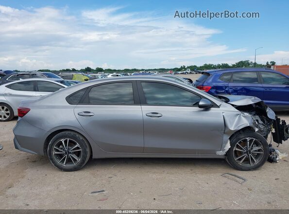 3KPF24AD3PE566510 2023 KIA FORTE Silver უკანა სალონის ხედი